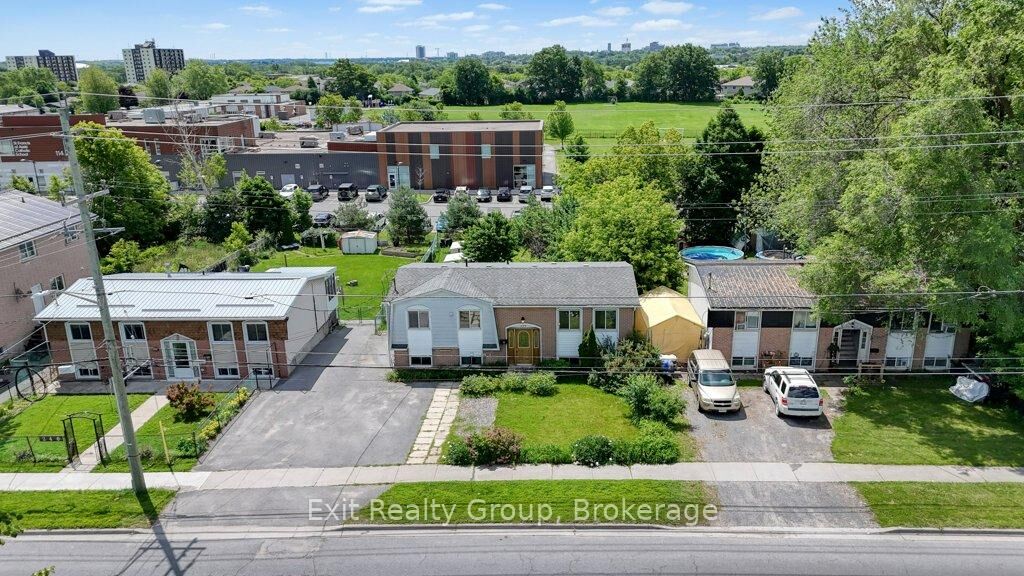 Property Photo:  244 Weller Avenue  ON K7K 2V2 