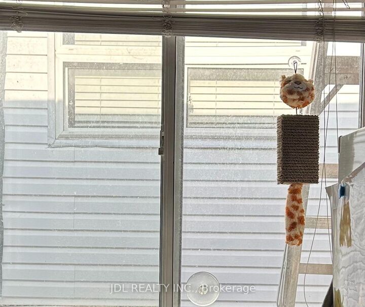 Property Photo:  128 Denison Ave Avenue Studio  ON M5T 2N3 