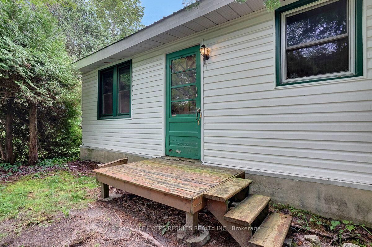 Property Photo:  3326 Leroy Street  ON K0A 2W0 