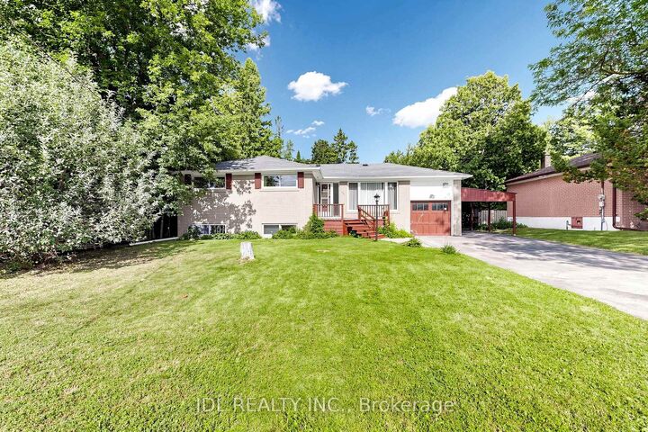 Property Photo:  105 Park Avenue  ON L3Y 1T6 