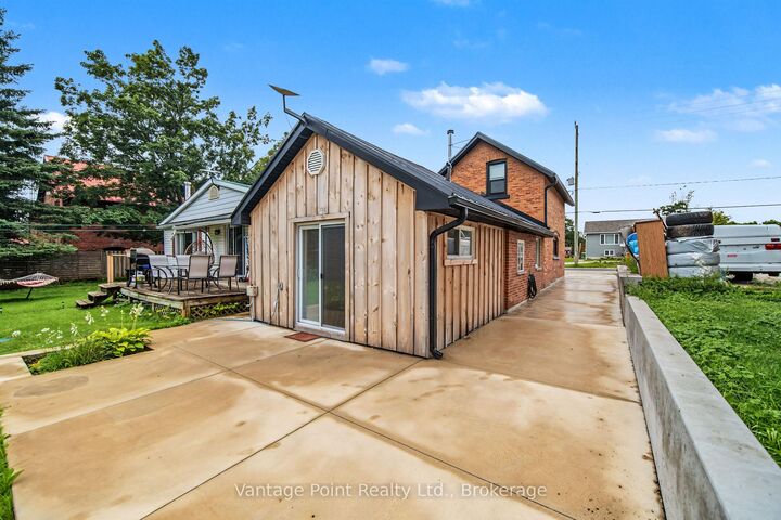 Property Photo:  794097 124 Grey Road  ON N0C 1M0 