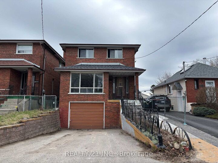 102 Magnolia Avenue — photo 1