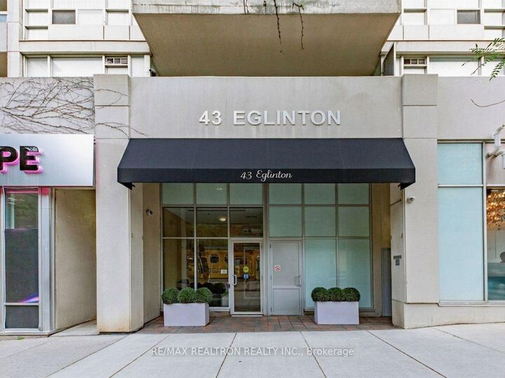 Property Photo:  43 Eglinton Avenue E 510  ON M4P 1A5 