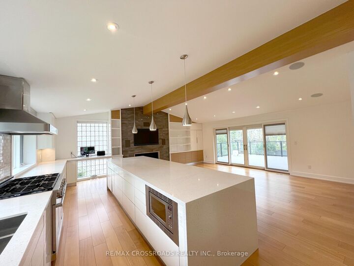Property Photo: 1532 Merrow Road ON L5J 3C5