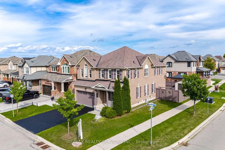 454 Grenke Place — photo 1