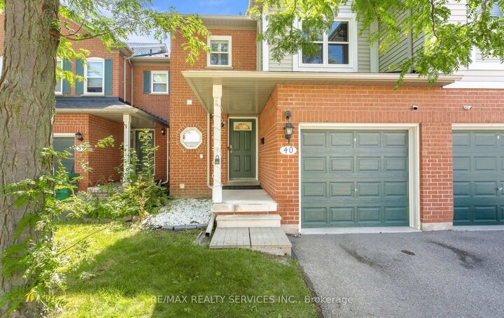Property Photo: 5659 Glen Erin Drive 40 ON L5M 5P2