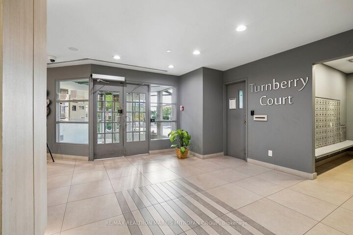 Property Photo:  5795 Yonge Street 805  ON M2M 4J3 