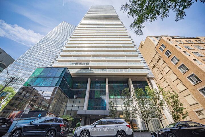 Property Photo: 38 Grenville Street 1406 ON M4Y 1A5