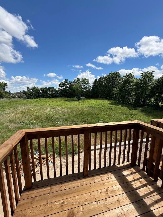 Property Photo: 313 Conklin Road 20 ON N3T 0Y8