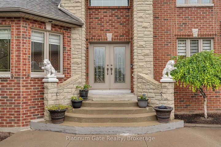 Property Photo: 150 Seymour Crescent ON N8N 4X9