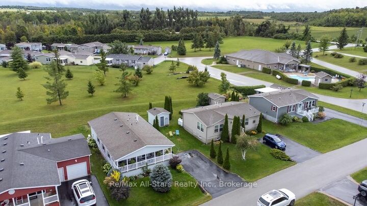 Property Photo:  51 Creekside Circle  ON K0M 1L0 