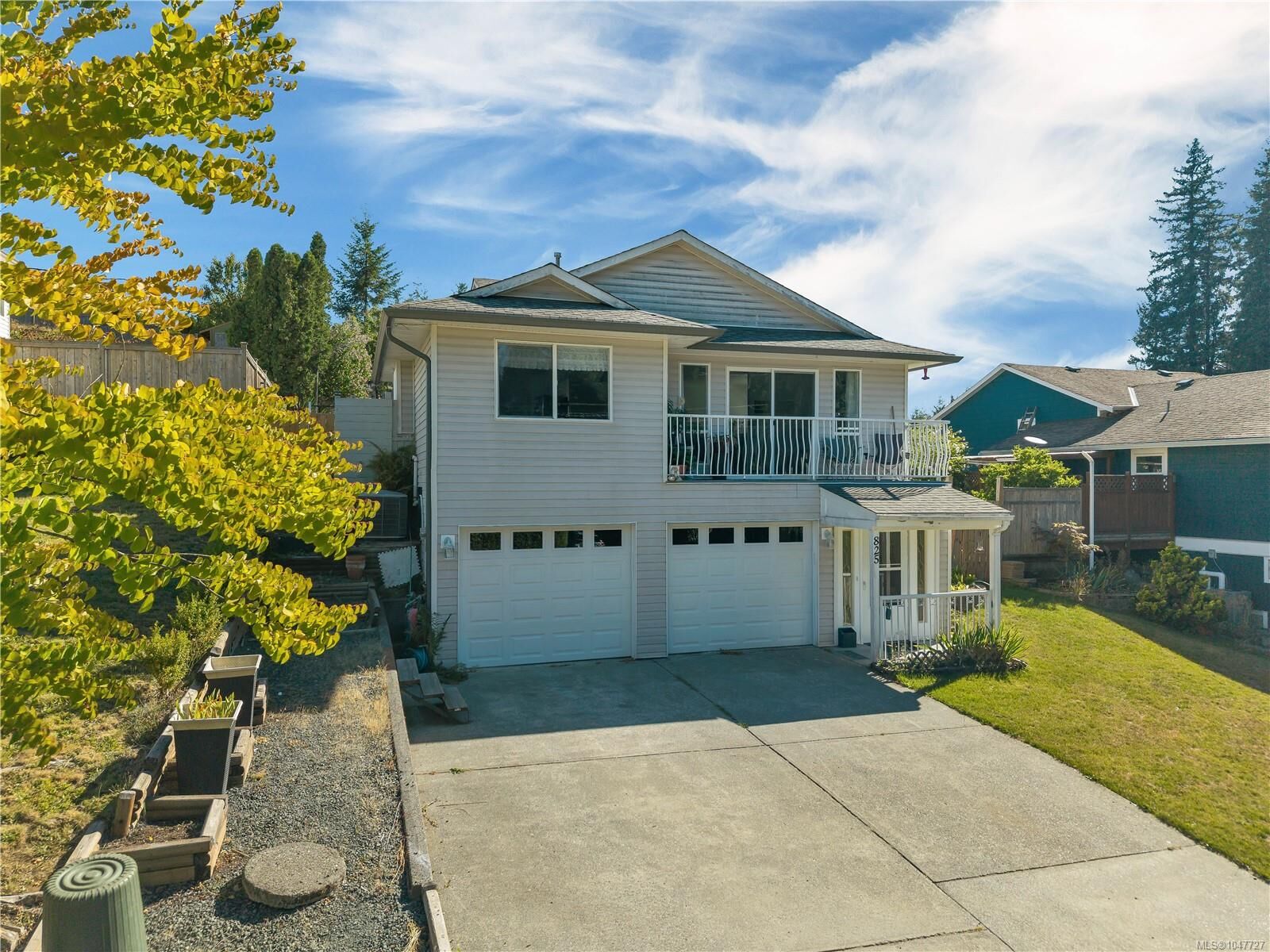 Property Photo:  825 Pinecrest Rd  BC V9W 7N2 