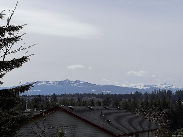 Property Photo: 349 Rockland Rd BC V9W 1N7