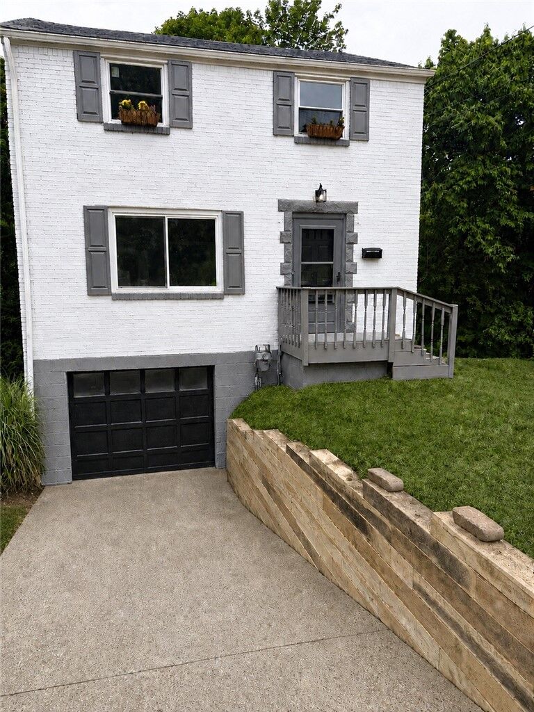 Property Photo: 6 Norbert St PA 15202