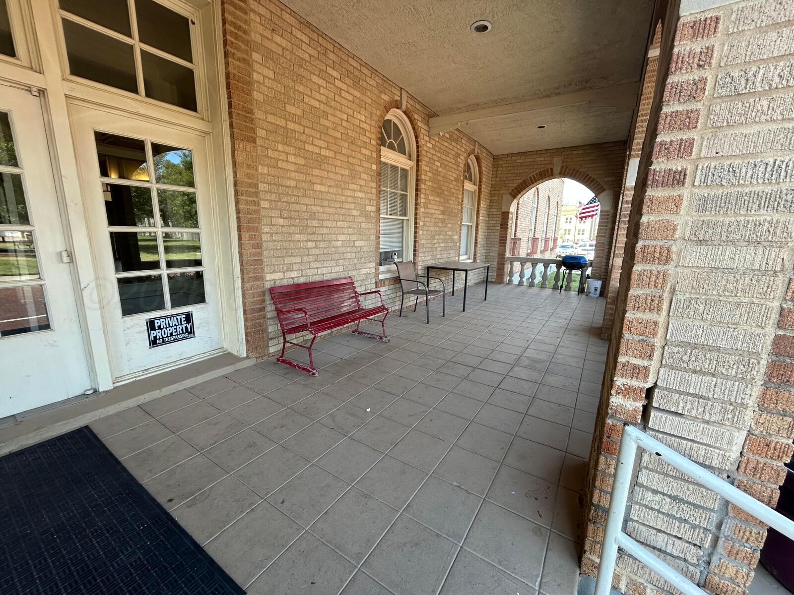 Property Photo:  120 S Russell Street  TX 79065-6452 