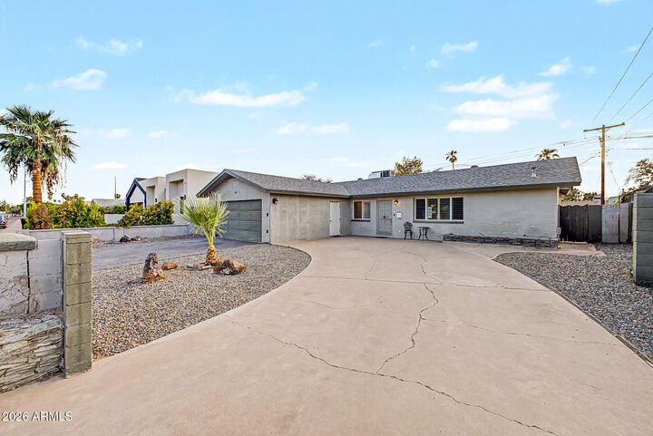 Property Photo: 5326 N 82nd Street AZ 85250