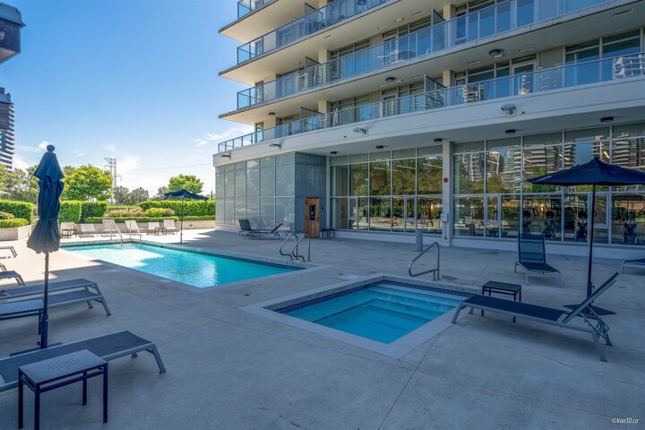 2388 Madison Avenue 3207 — photo 1