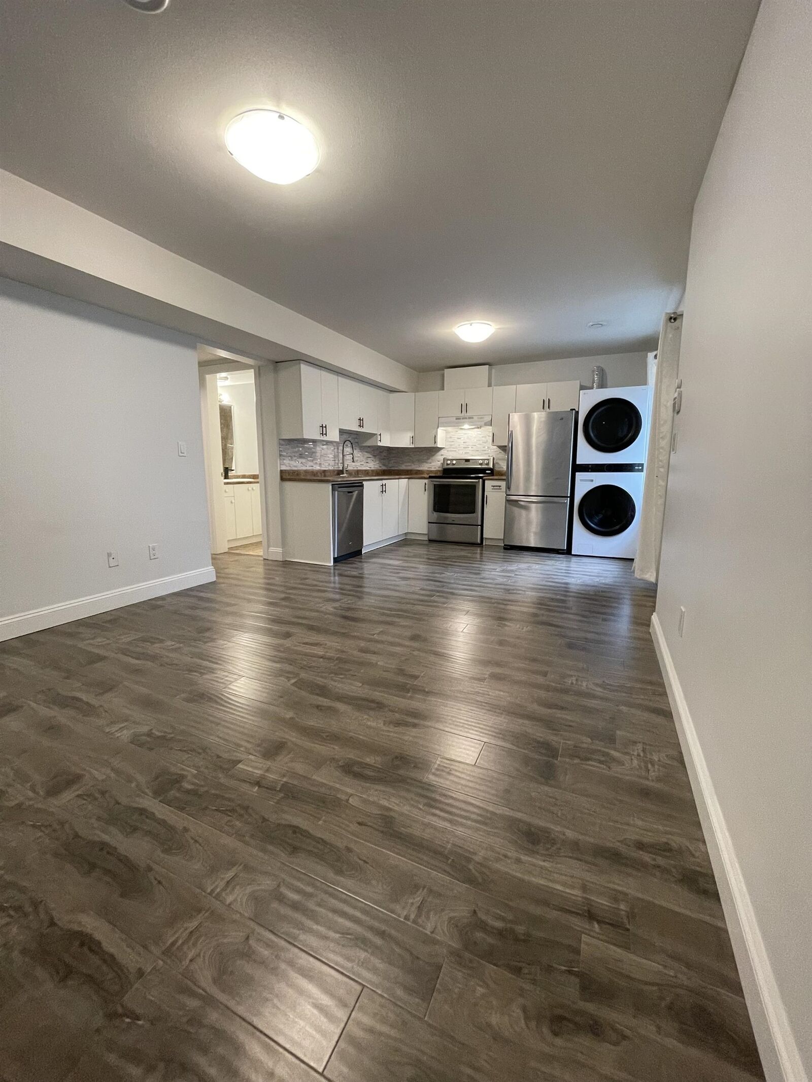 Property Photo:  7333 194 Street Bsmt  BC V4N 5Y1 