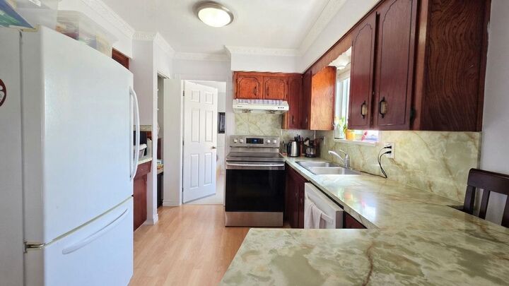 Property Photo: 5075 Payne Street BC V5R 4J5