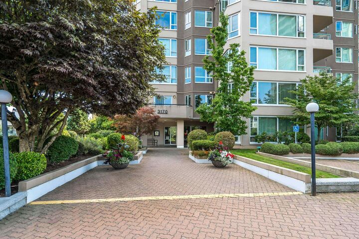 Property Photo: 3170 Gladwin Road 404 BC V2T 5T1
