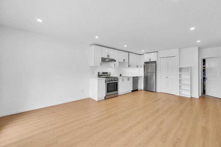 Photo de la propriété: 425 E 57th Avenue BC V5X 1S8