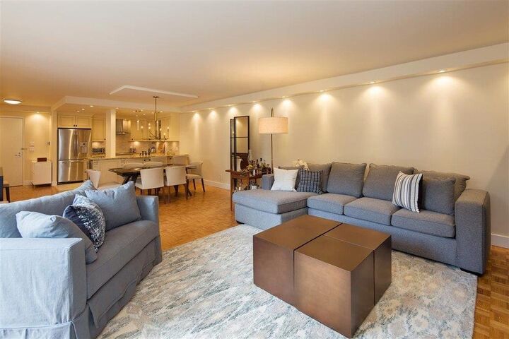 Property Photo: 4900 Cartier Street 108 BC V6M 4H2