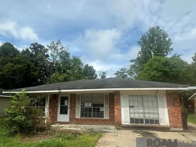 Property Photo: 1206 Boreas Dr LA 70816