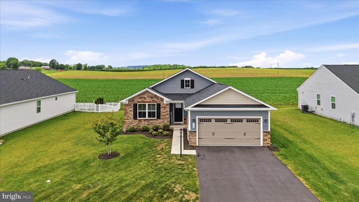 Property Photo: 469 Perspective Place WV 25427