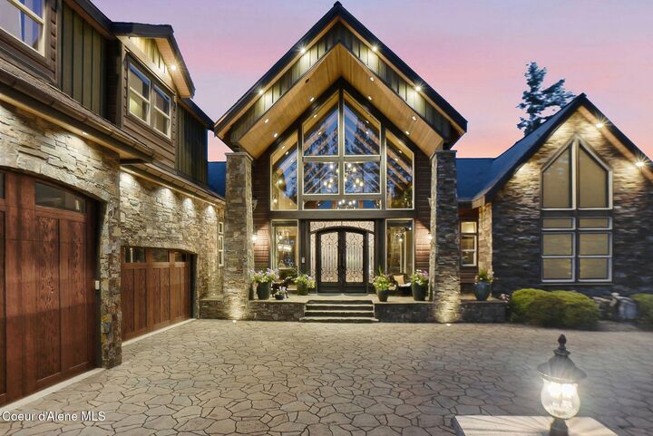 Property Photo:  11637 W Riverview Dr  ID 83854 