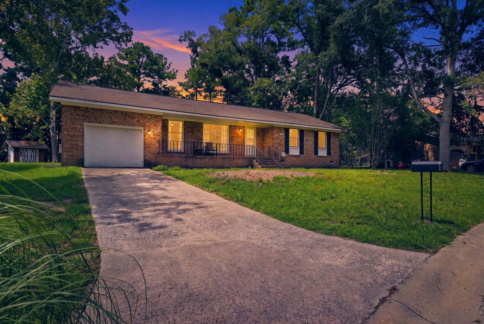 Property Photo:  106 Kent Circle  SC 29456 