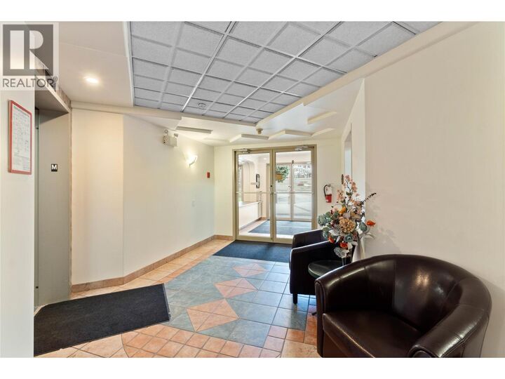 Property Photo:  2169 Flamingo Road 309  BC V2C 4J8 