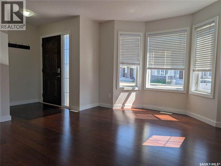 Property Photo: 247 245 Ashworth Crescent SK S7T 0P2