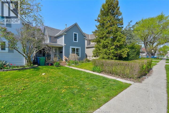 Property Photo:  1021 Wellington Avenue  ON N9A 5K2 