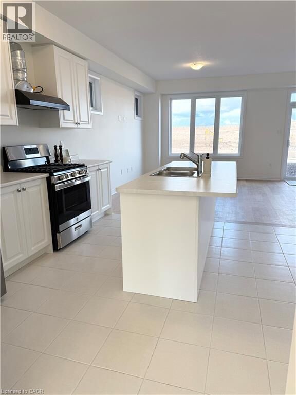 Property Photo:  64 Masters Street  ON L3B 0N4 