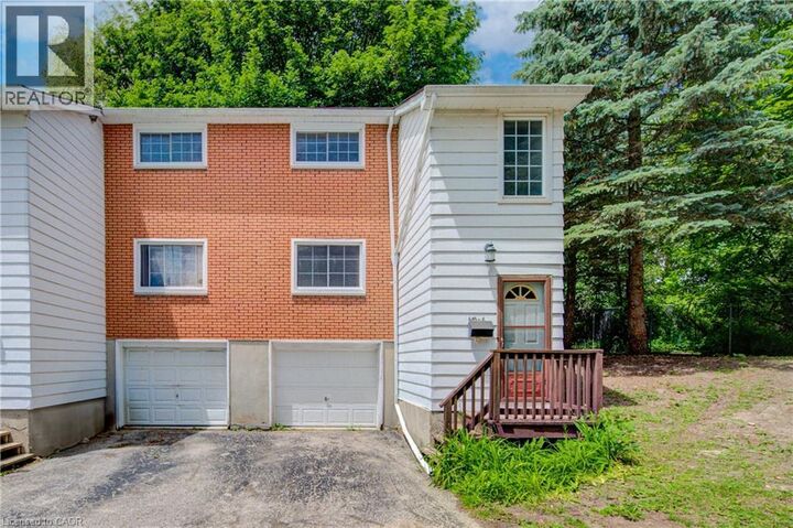 Property Photo:  645 Albert Street 6  ON N2L 3V5 