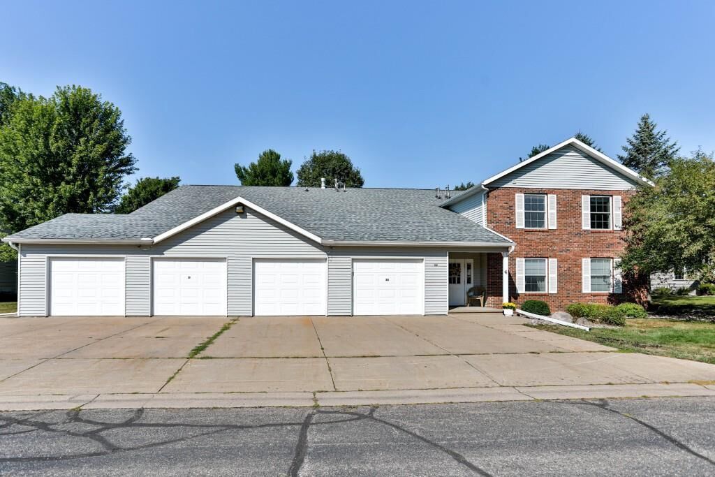 Property Photo:  2800 Thielman Street 3D  WI 54452 