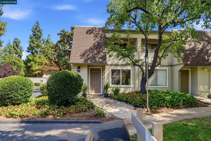 Property Photo:  1571 Schenone Ct A  CA 94521 