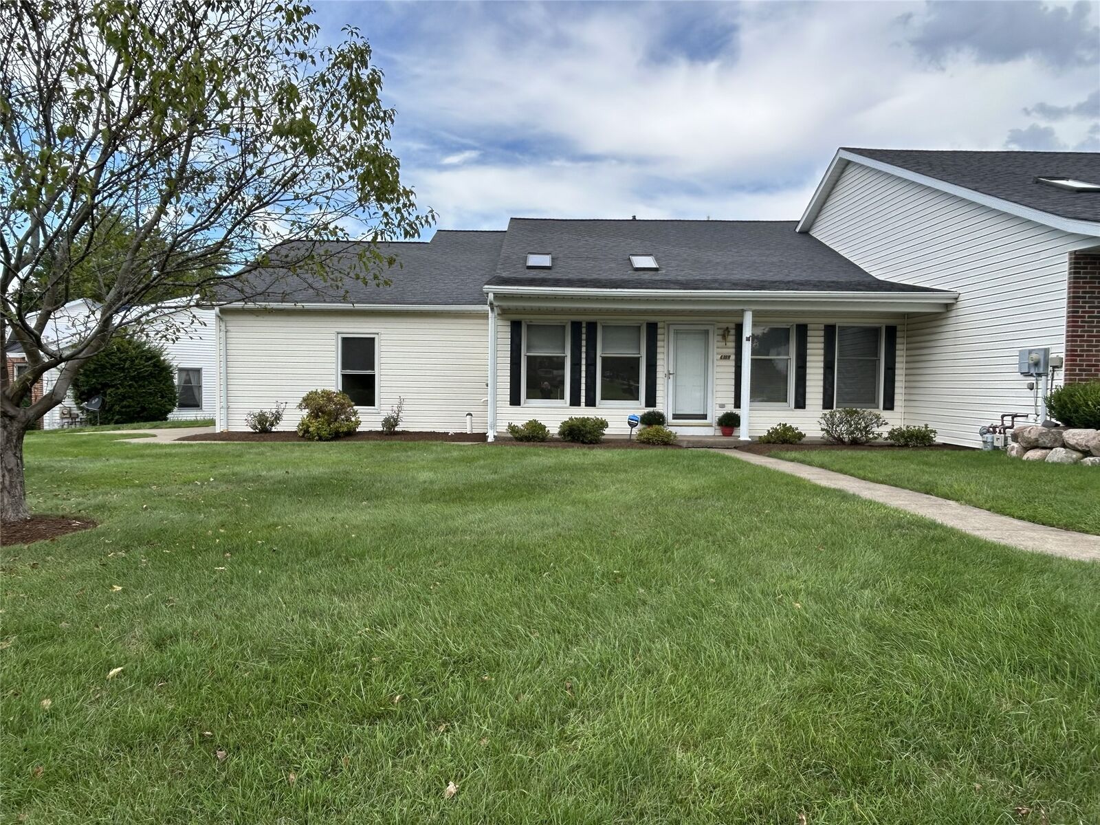 Property Photo:  4109 Vista Drive  PA 16506 