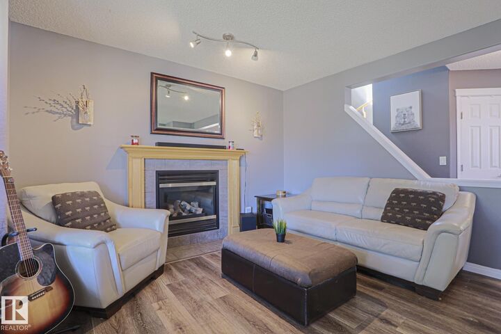 Property Photo:  17468 89 Street NW  AB T5Z 3X9 