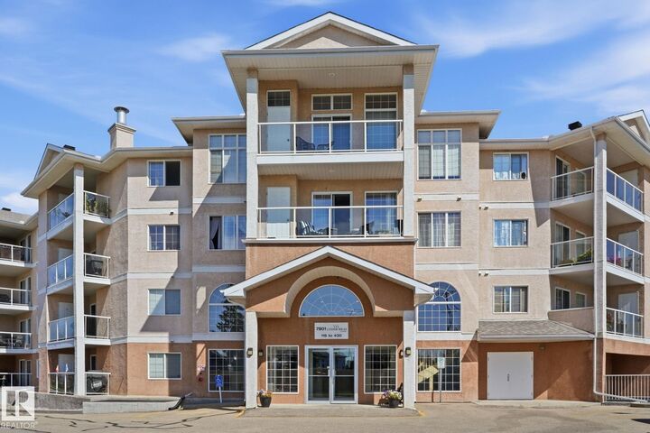7801 Golf Course Road 227 — photo 1