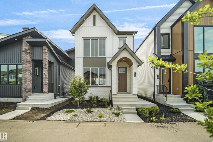 Property Photo:  69 Sienna Boulevard  AB T8L 0W3 