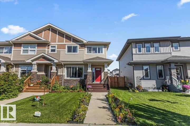 Property Photo:  4437 38 Street  AB T4X 2X1 