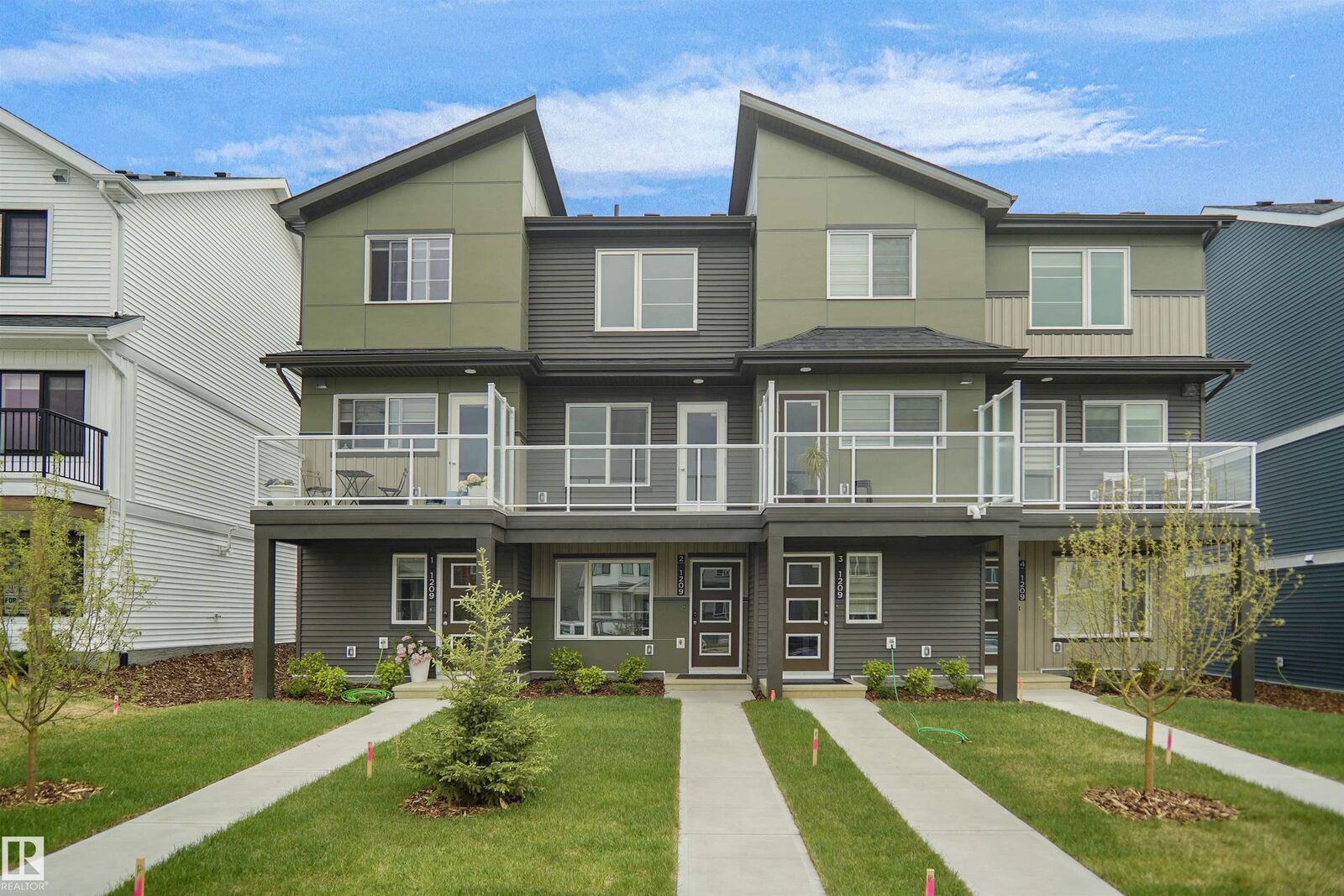Property Photo:  2706 Alces Way SW  AB T6X 3L5 