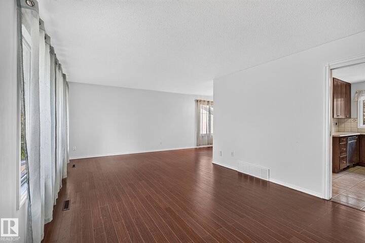 Property Photo:  16016 78A Avenue NW  AB T5R 3G3 