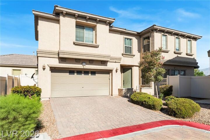 Property Photo: 5537 Punto Del Castello Court NV 89081