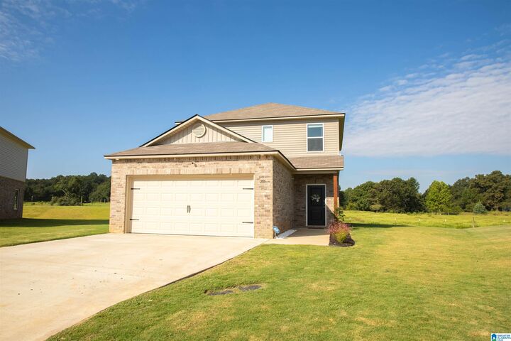 Property Photo: 201 Bow Court AL 36268
