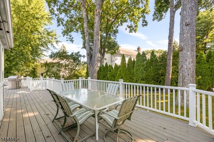 Property Photo: 23 Zeim Dr NJ 07012