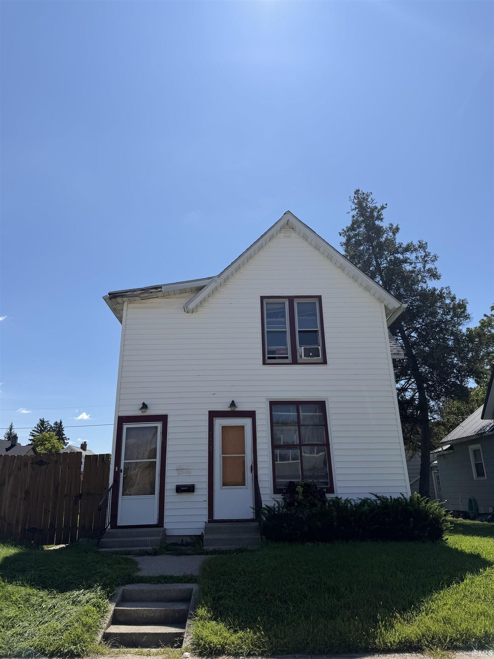 Property Photo:  723 Cottage Avenue  IN 46807 