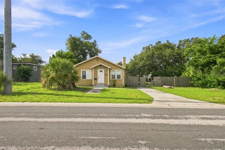 Property Photo:  2848 Emerson Avenue S  FL 33712 