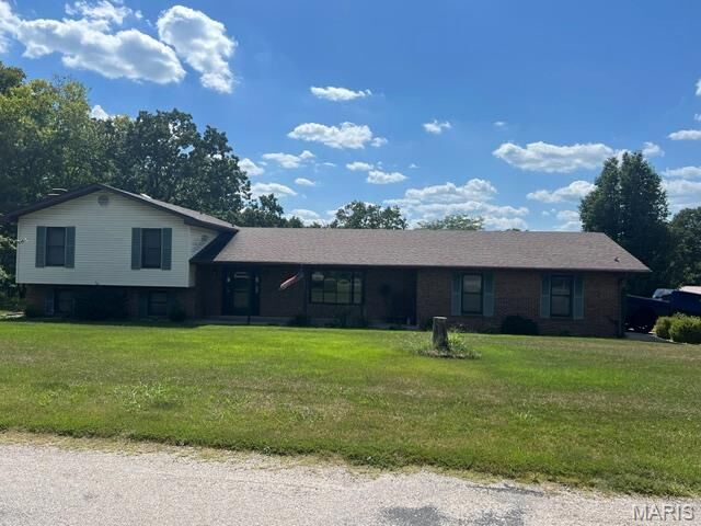 Property Photo:  1559 Saddle Drive  MO 63028 